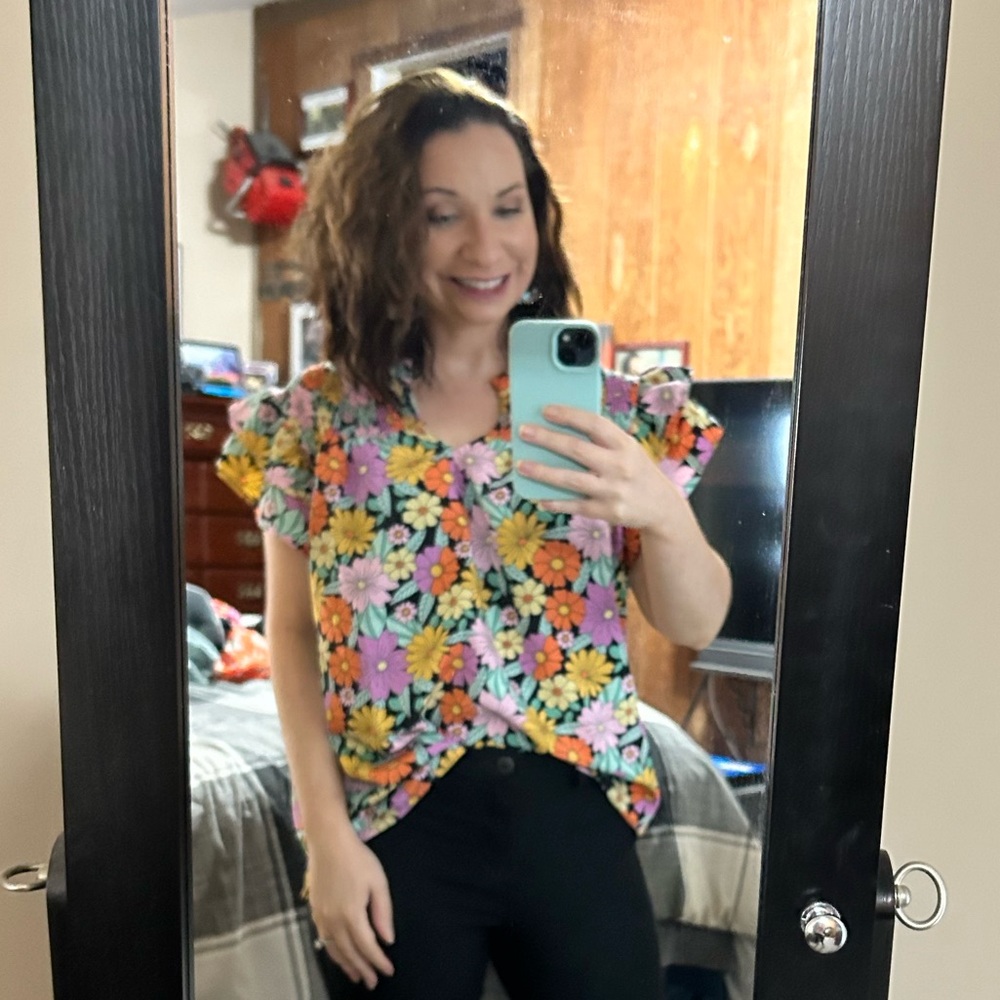 Umgee floral blouse - Picture 1 of 6